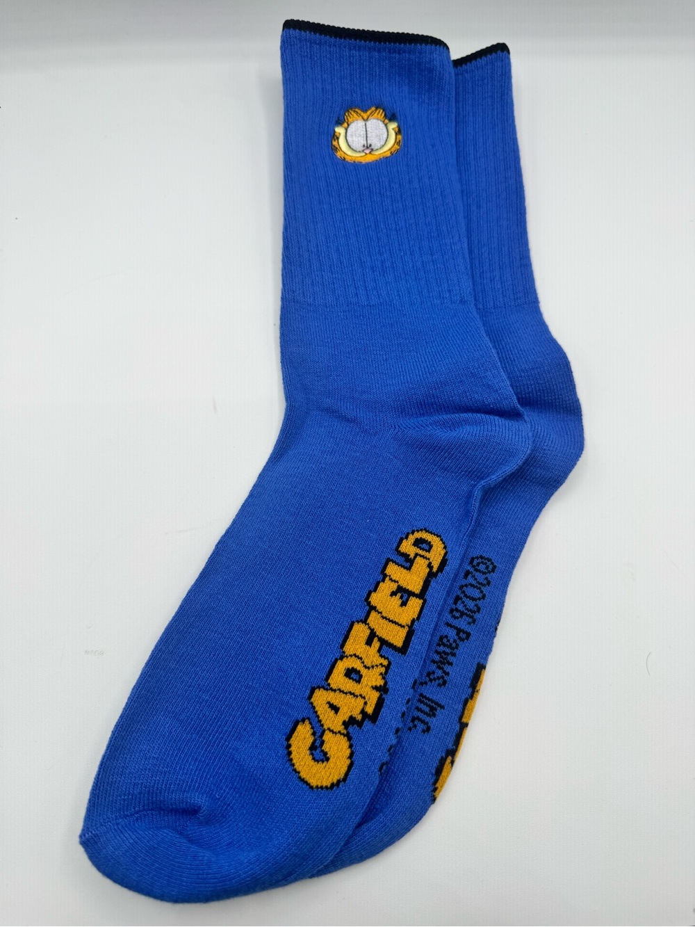 Garfield Embroidered Unisex Blue Crew Socks Size 8-12